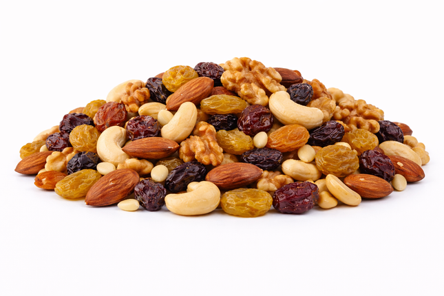 Mélange de noix et raisins secs